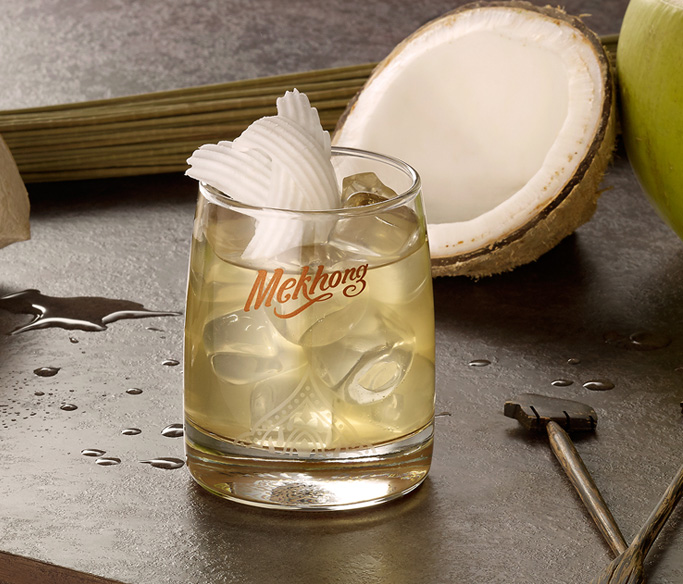 Mekhong essence Cocktails
